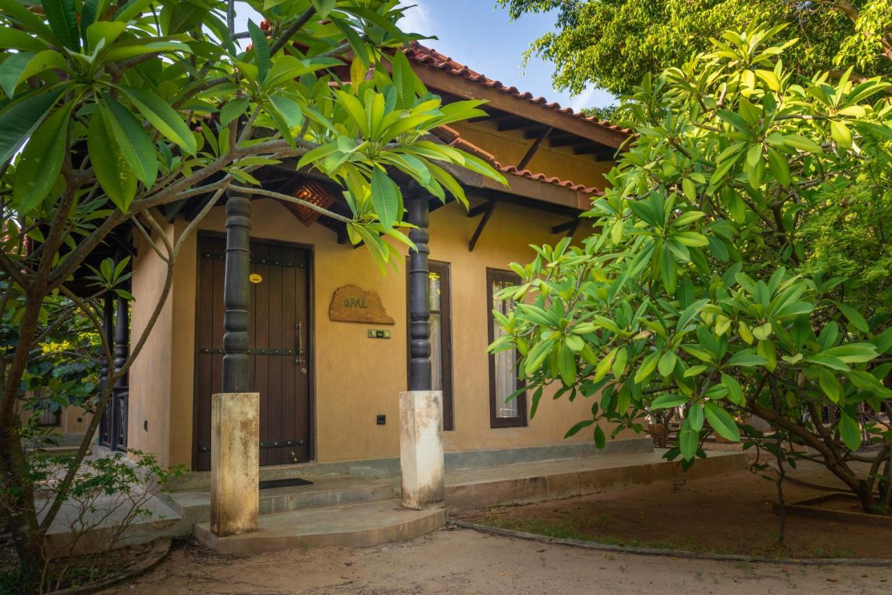 Alai Resort Mullaittivu Dış mekan fotoğraf